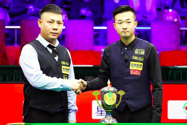 意甲赛场上 意甲赛场上